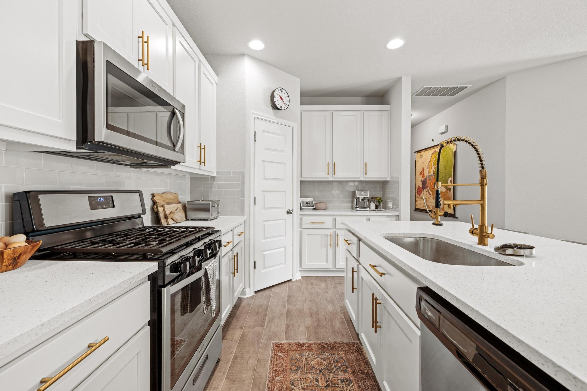 812 Olive Creek Drive Georgetown TX 78633