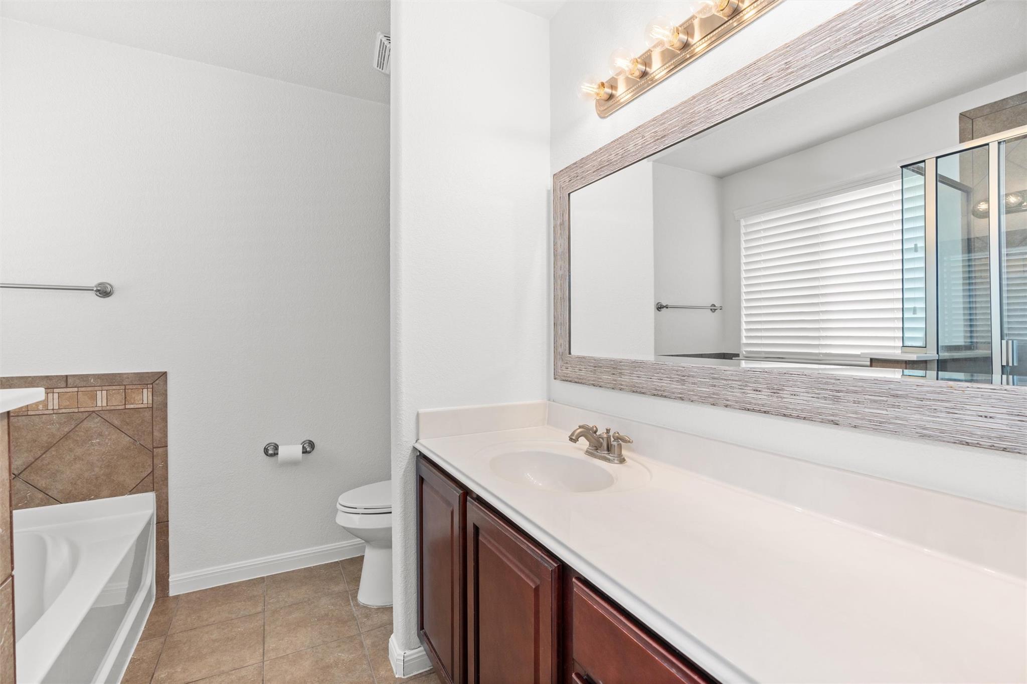 1049 Regency Lane Round Rock TX 78665