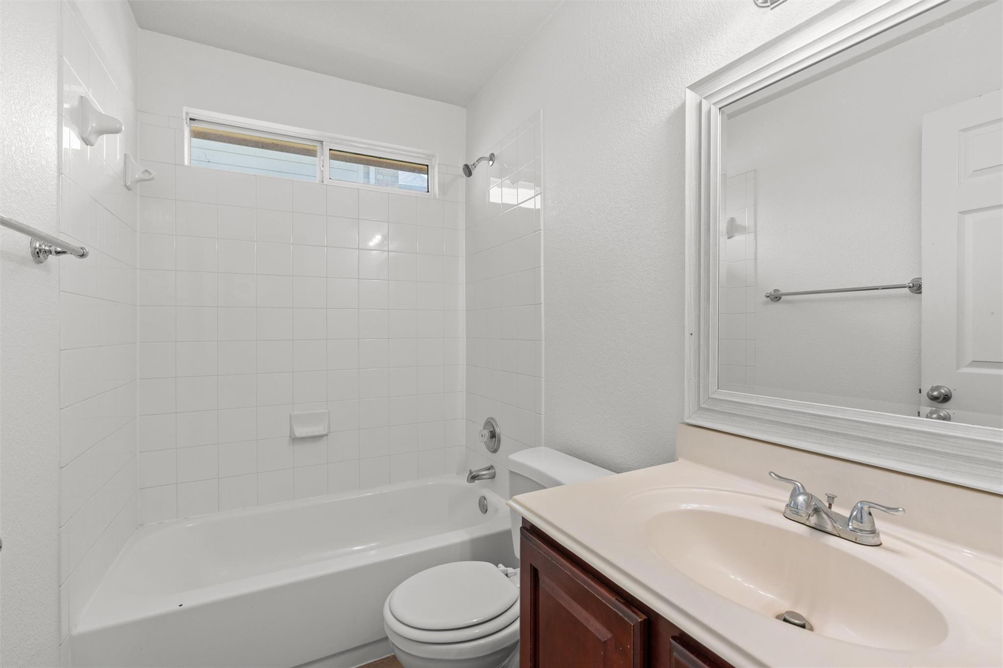 1049 Regency Lane Round Rock TX 78665