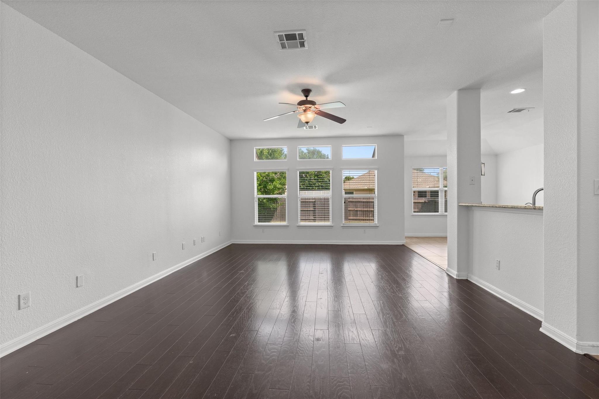 1049 Regency Lane Round Rock TX 78665