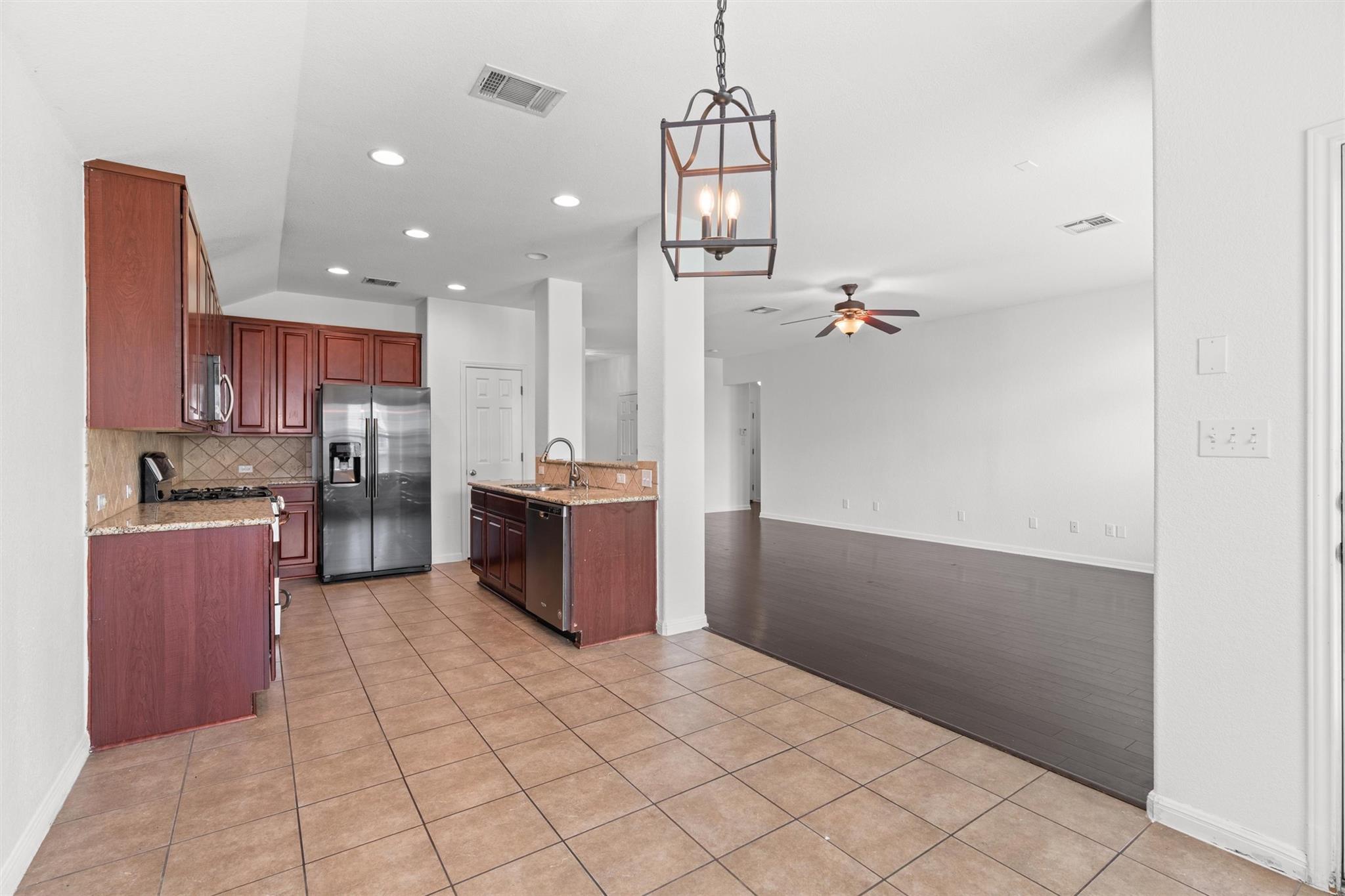 1049 Regency Lane Round Rock TX 78665