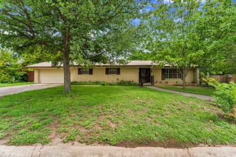 1011 N Vanderveer Street Burnet TX 78611