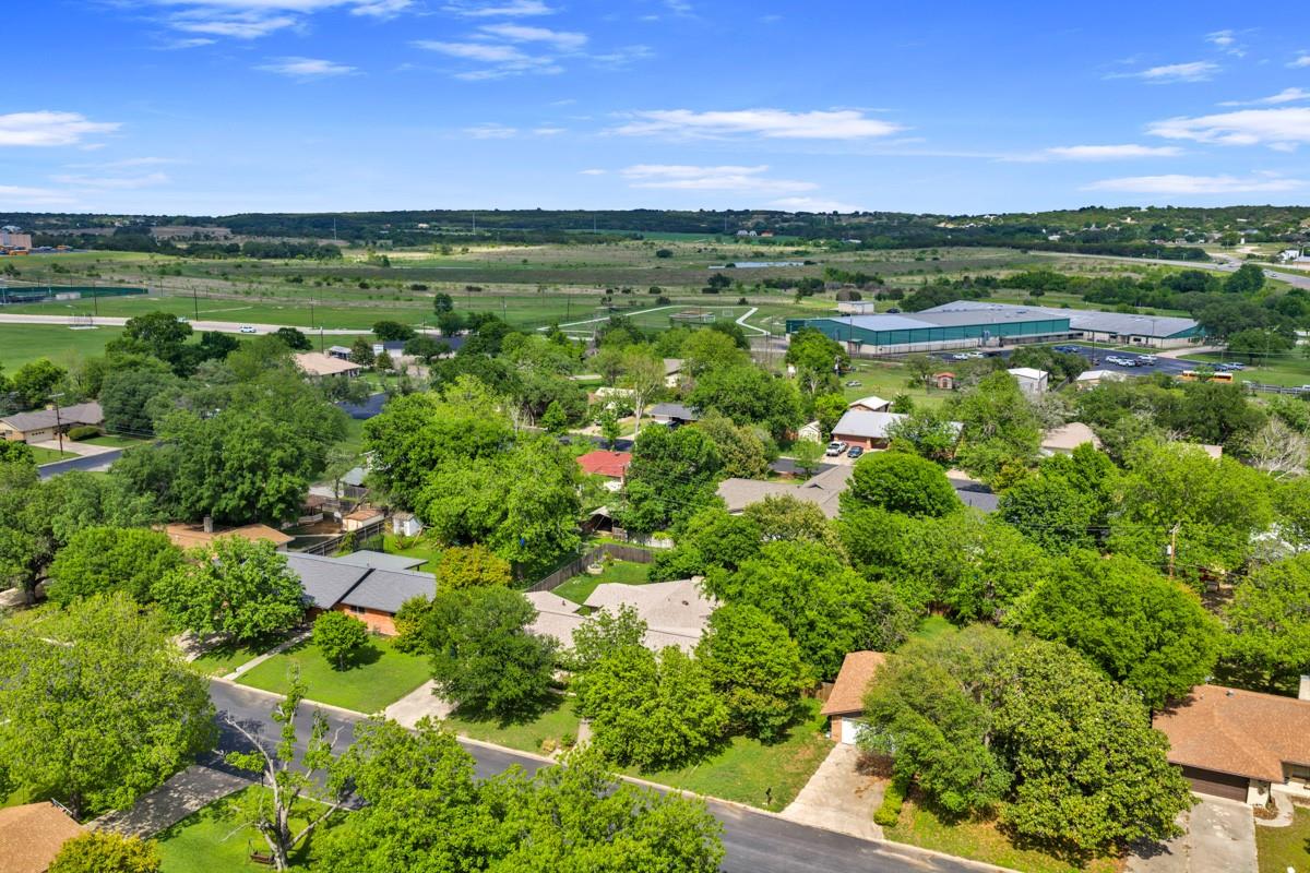 1011 N Vanderveer Street Burnet TX 78611