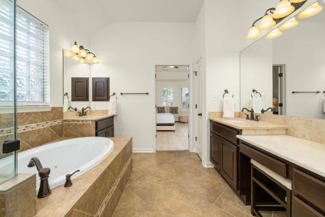 16000 Snowdonia Cove Bee Cave TX 78738