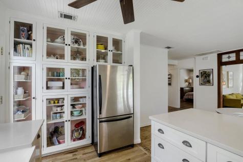 1701 Alameda Drive Austin TX 78704