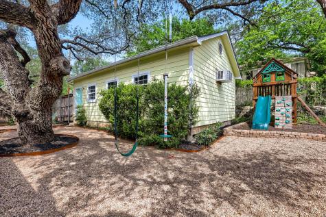 1701 Alameda Drive Austin TX 78704