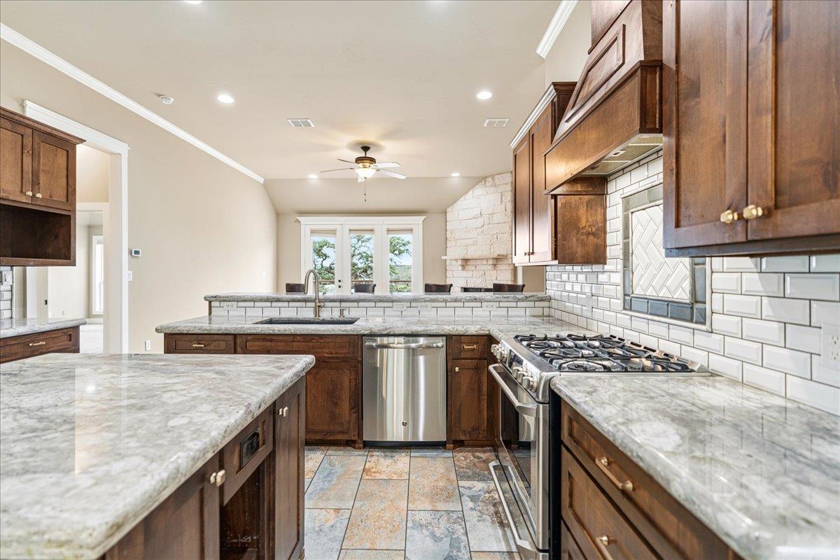 68 Brookhollow Drive Wimberley TX 78676
