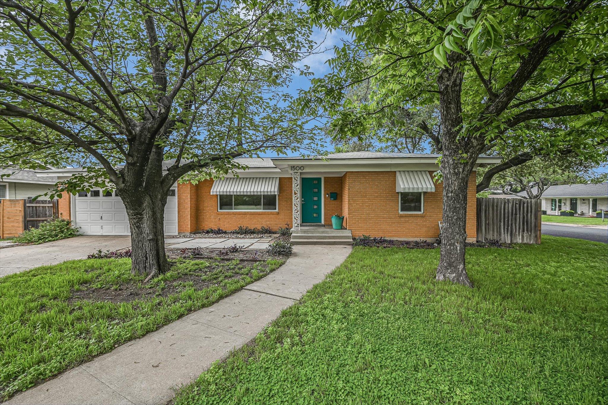 1500 Villanova Drive Austin TX 78757