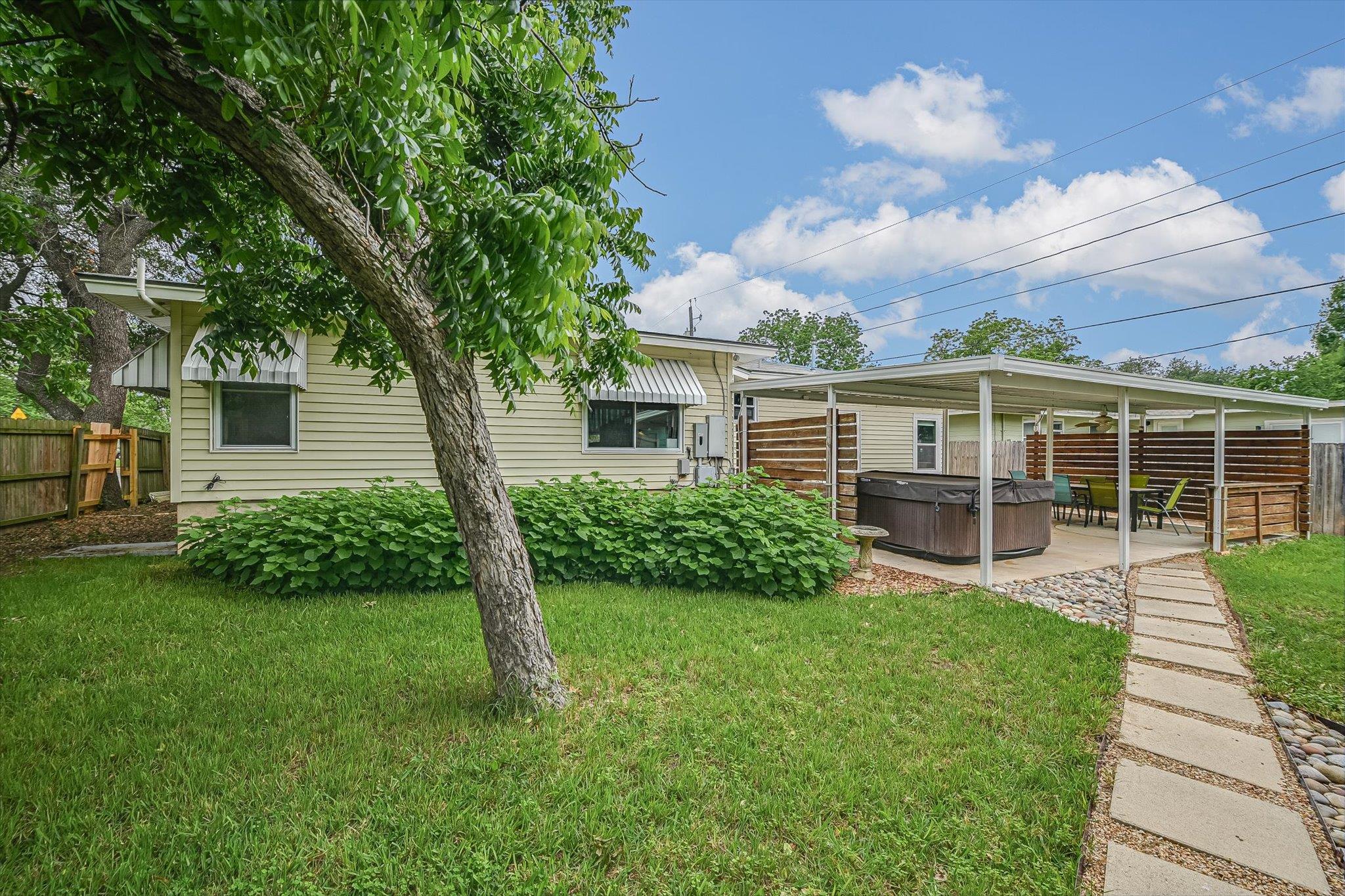 1500 Villanova Drive Austin TX 78757