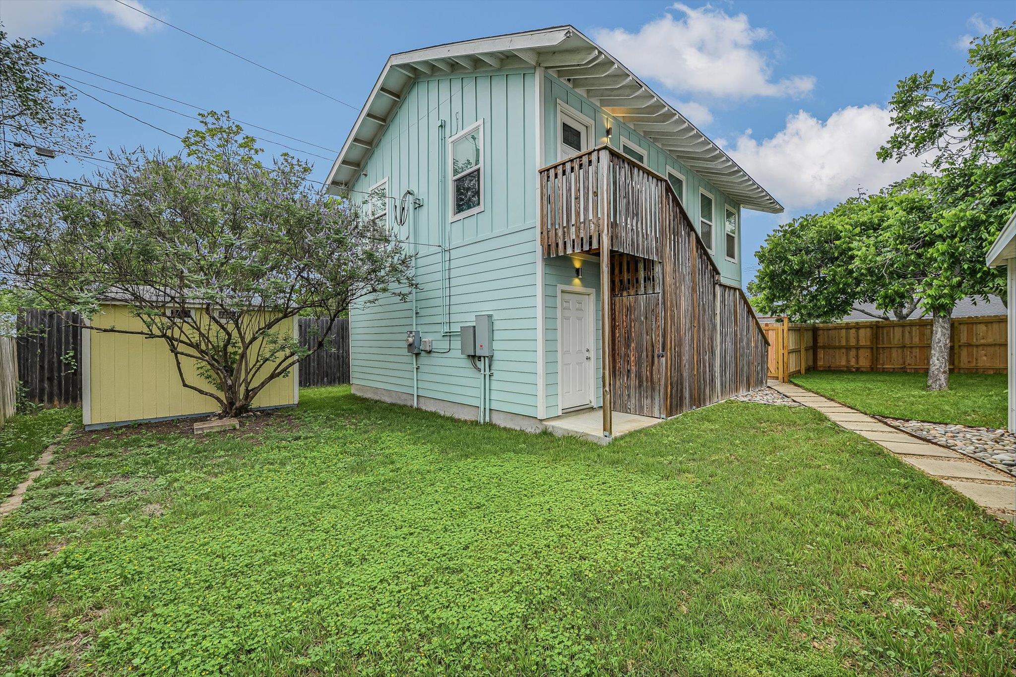 1500 Villanova Drive Austin TX 78757