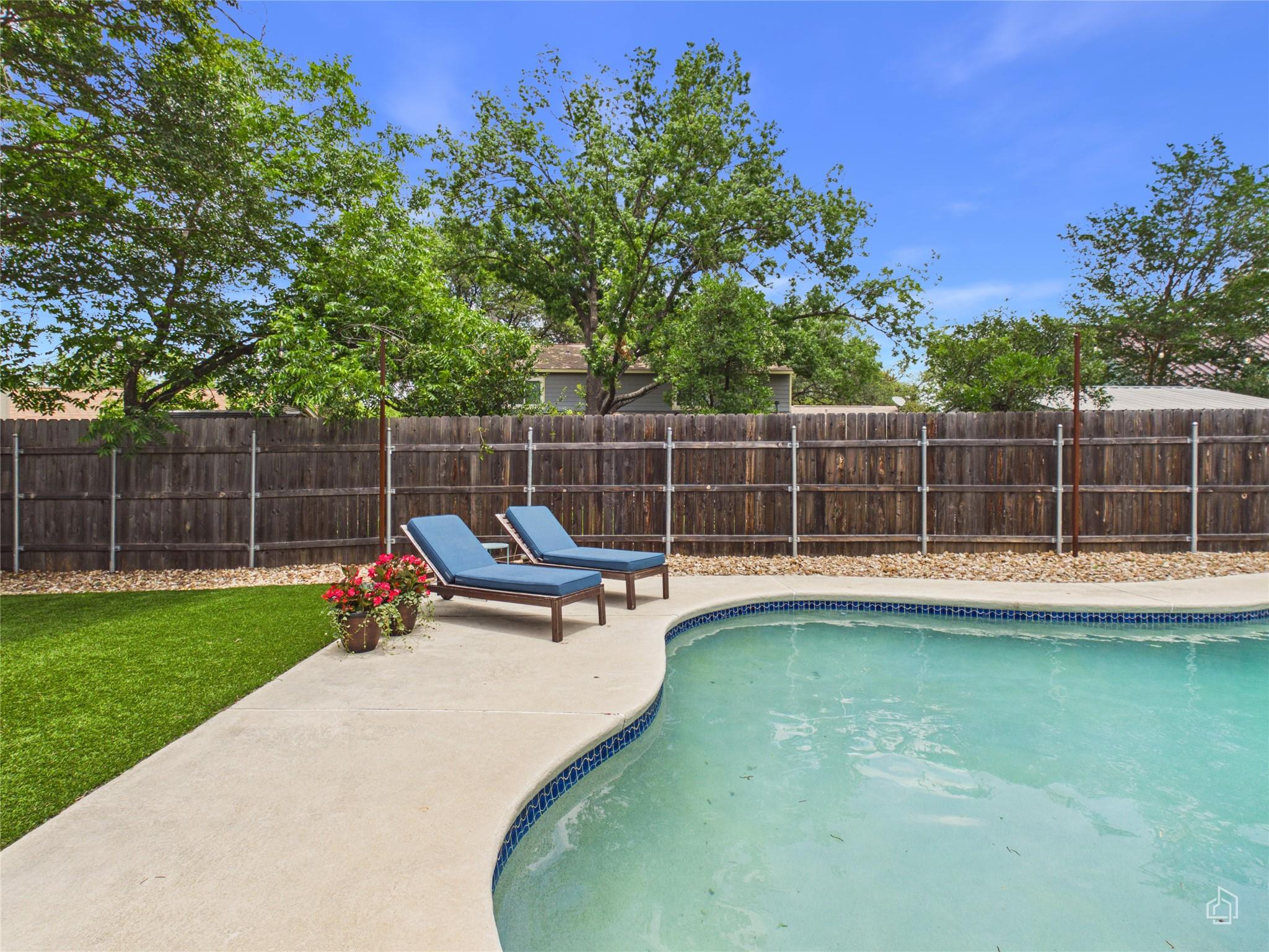 1404 Lance Way Austin TX 78758