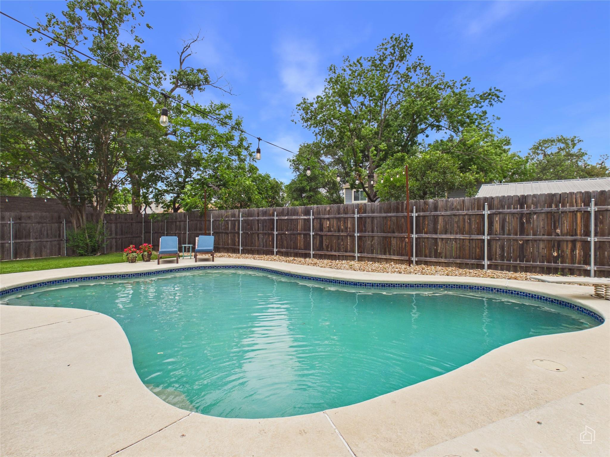 1404 Lance Way Austin TX 78758