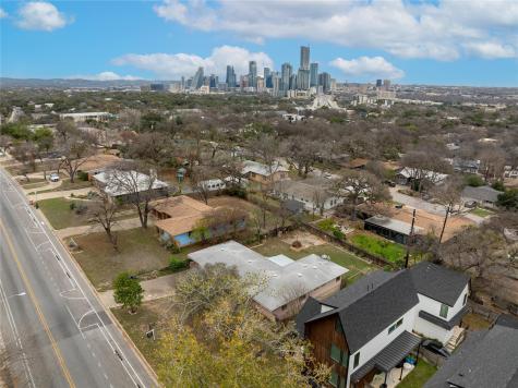1710 Woodland Avenue Austin TX 78741