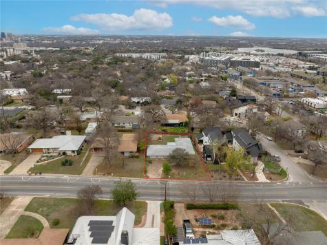 1710 Woodland Avenue Austin TX 78741