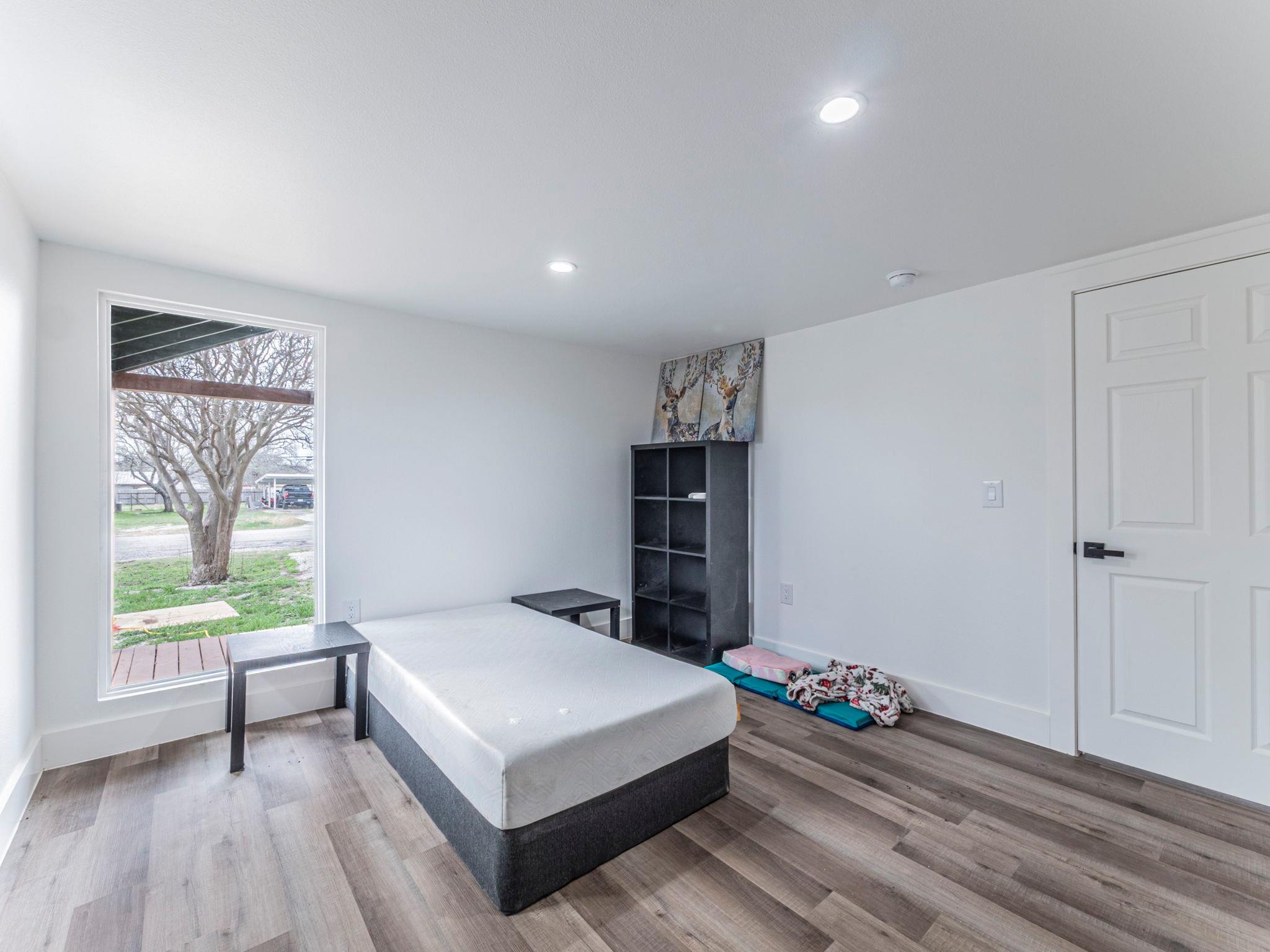 545 W Vaughan Street Bertram TX 78605