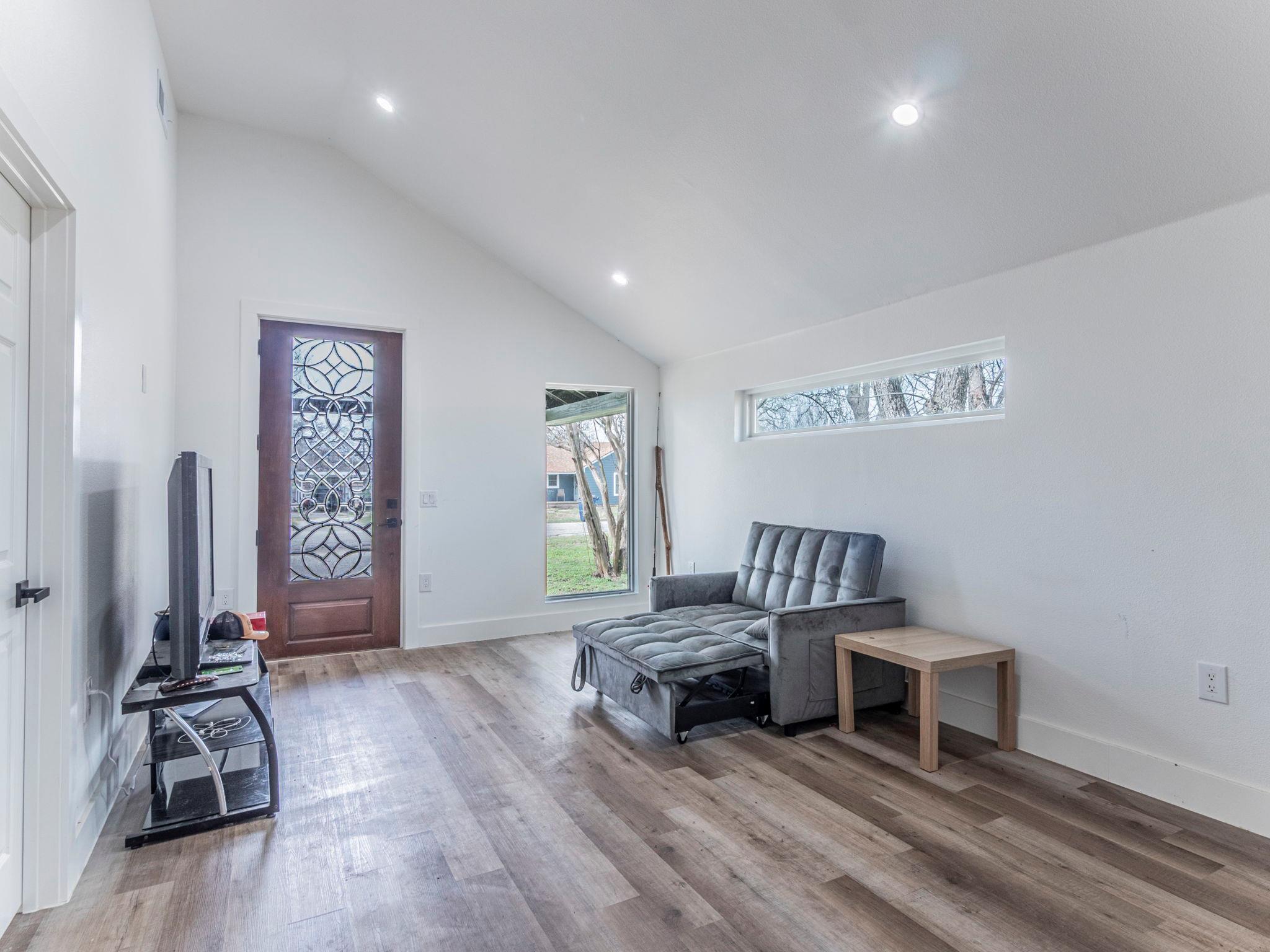 545 W Vaughan Street Bertram TX 78605