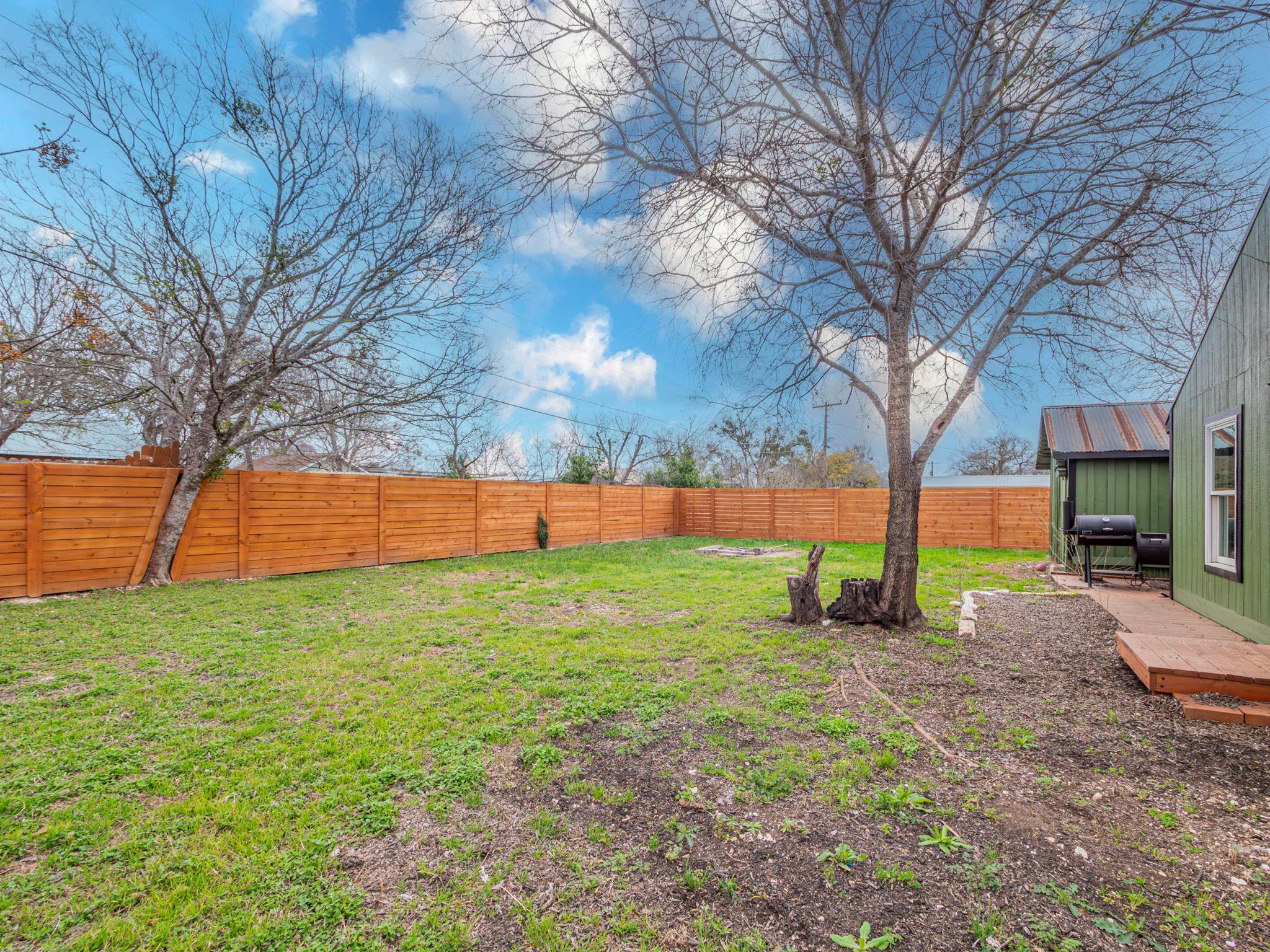 545 W Vaughan Street Bertram TX 78605