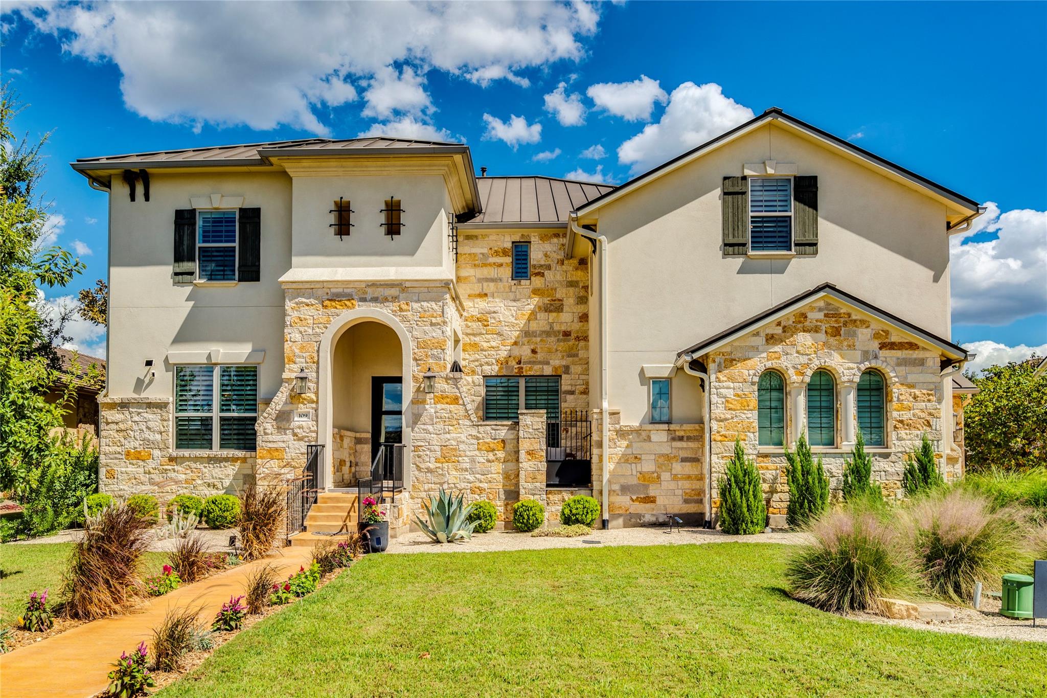 109 Bisset Court Austin TX 78738