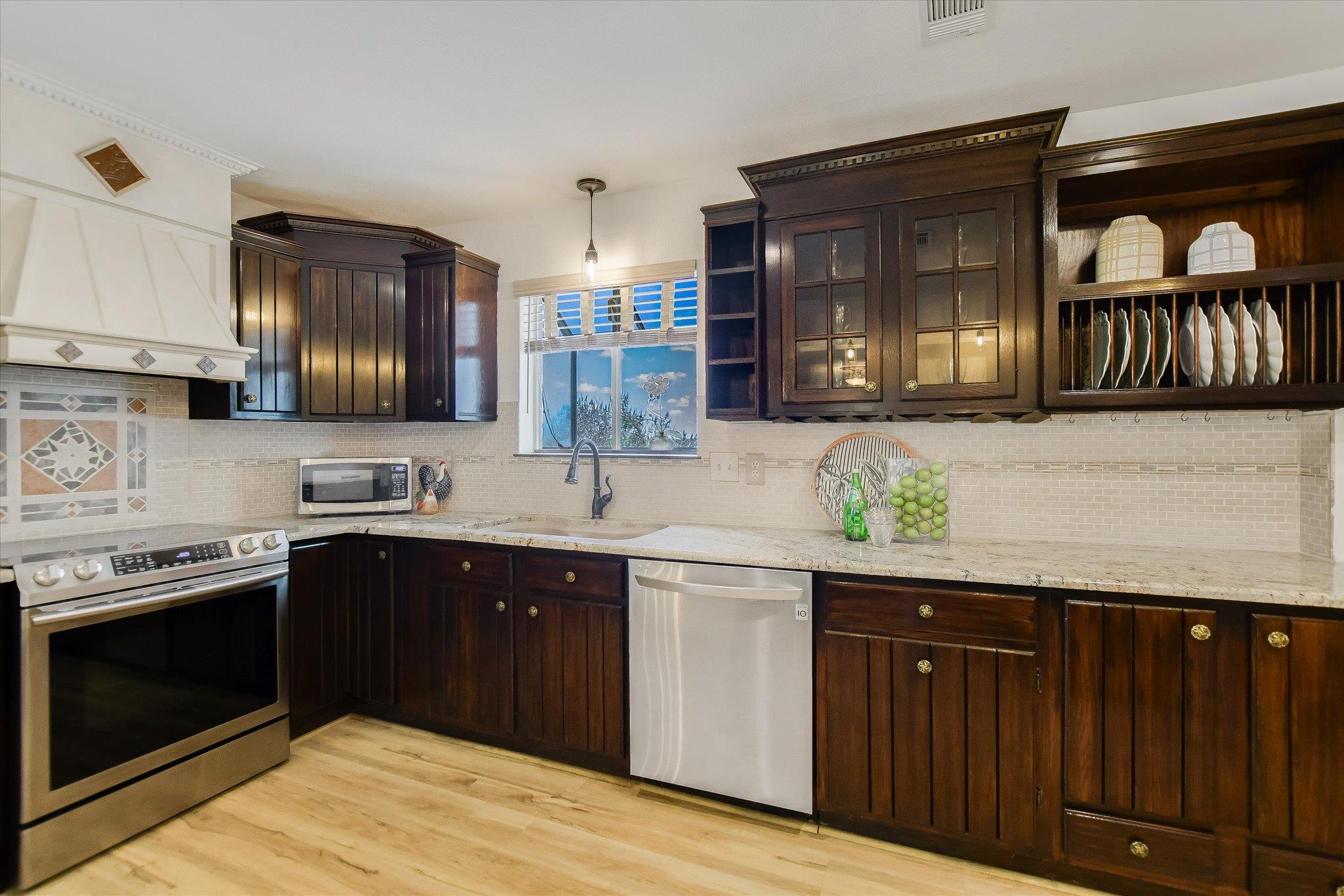 131 High Gabriel Drive Leander TX 78641