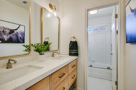 9572 Indigo Brush Drive Austin TX 78726