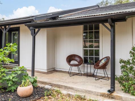 2591 Spring Valley Drive Dripping Springs TX 78620