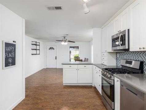 2591 Spring Valley Drive Dripping Springs TX 78620