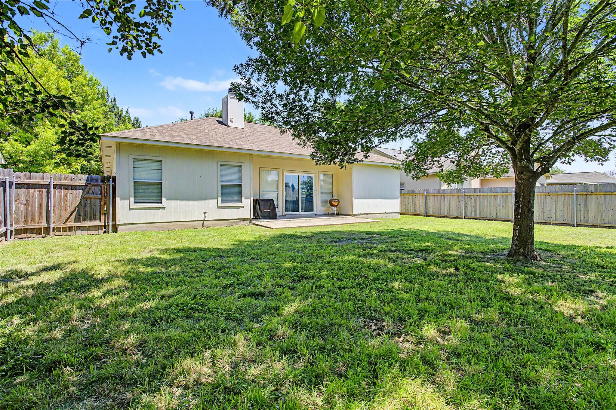 207 Kates Way Hutto TX 78634