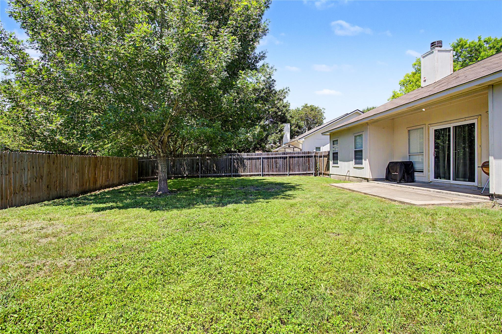 207 Kates Way Hutto TX 78634