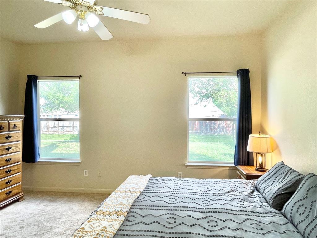 207 Kates Way Hutto TX 78634