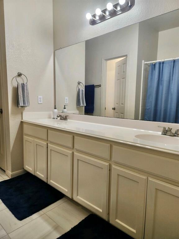 207 Kates Way Hutto TX 78634