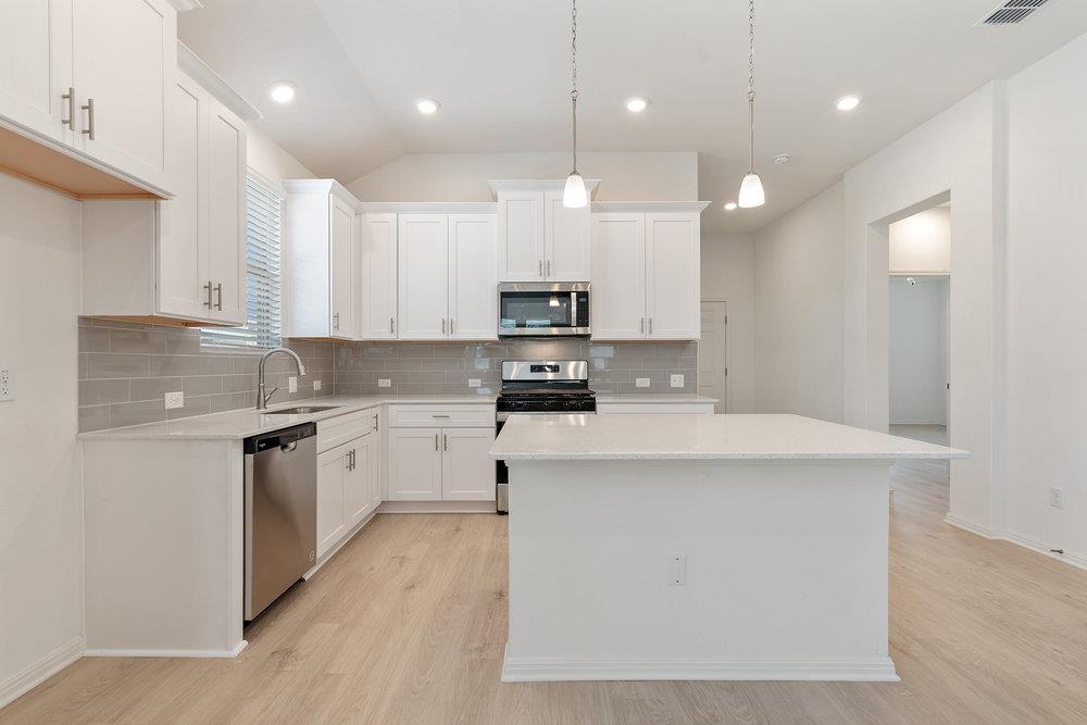 267 Tenny Lane Kyle TX 78640