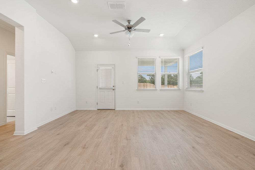 267 Tenny Lane Kyle TX 78640
