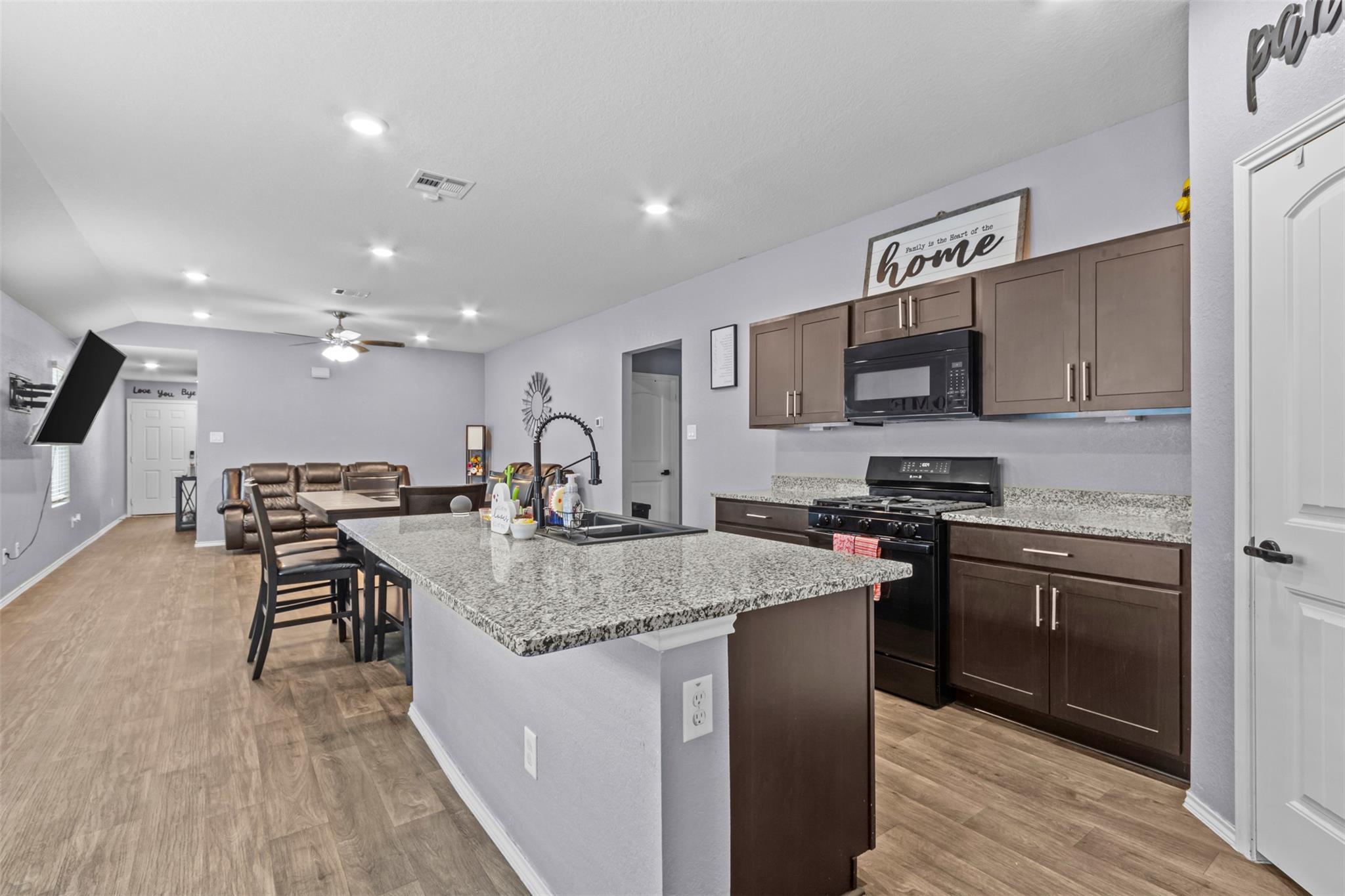 339 Euclid Lane Uhland TX 78640