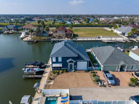113 Tarpon Court Aransas Pass TX 78336
