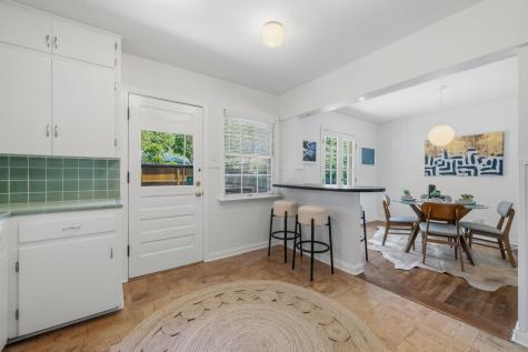 5215 Woodrow Avenue Austin TX 78756