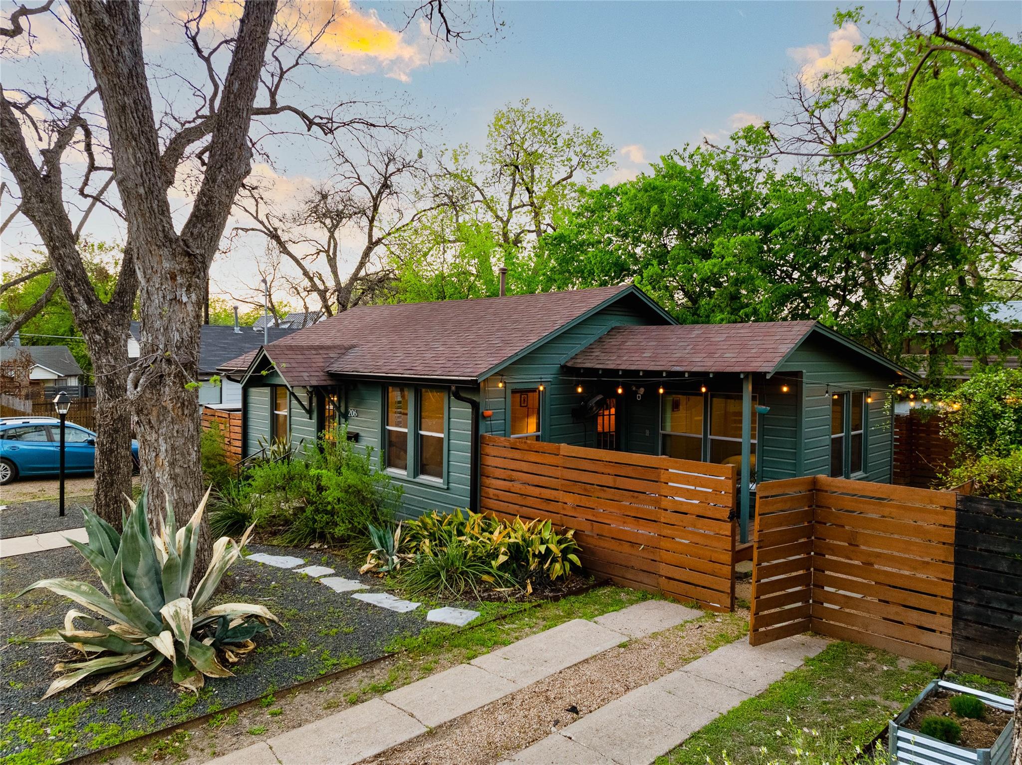 206 W Milton Street Austin TX 78704