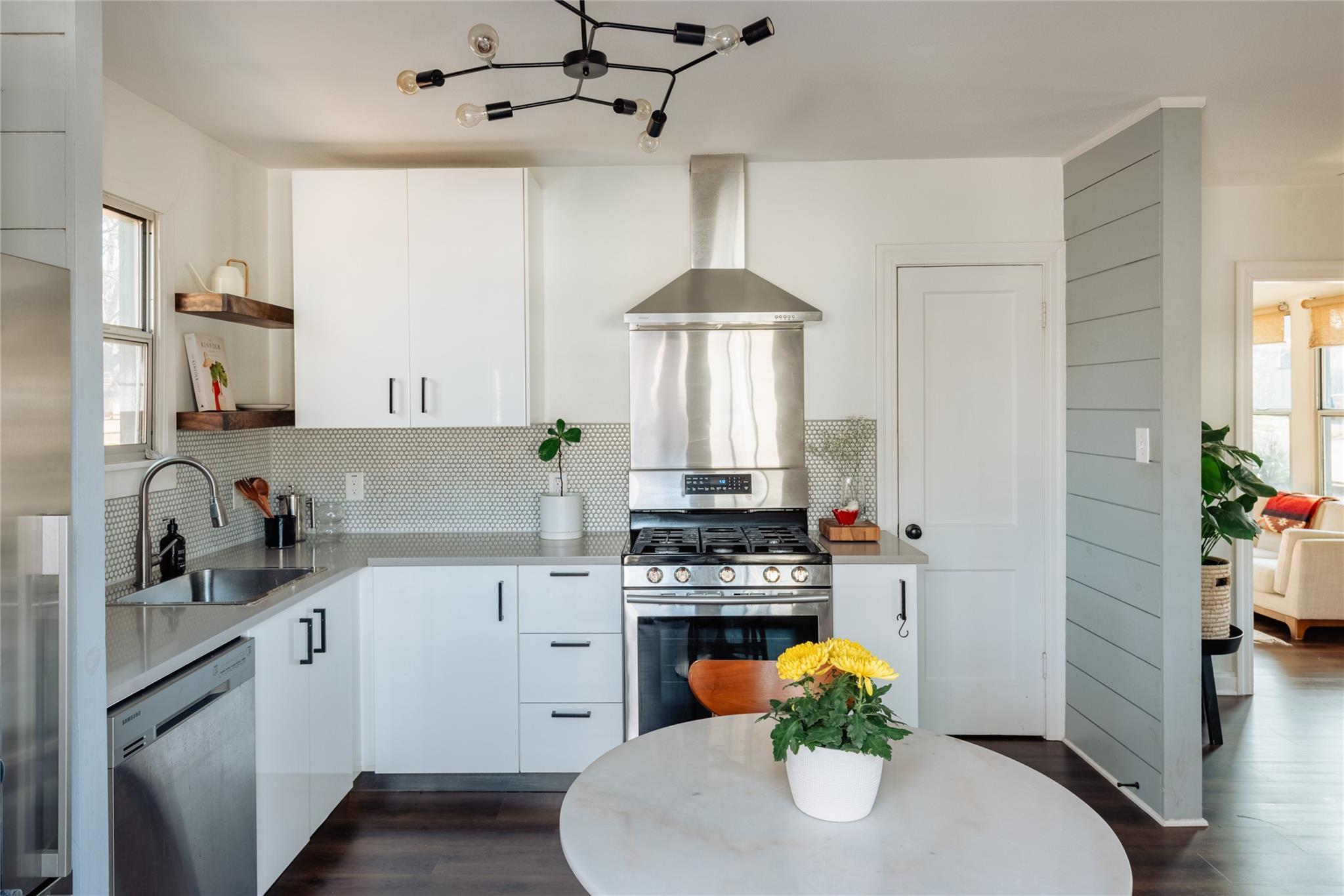 206 W Milton Street Austin TX 78704