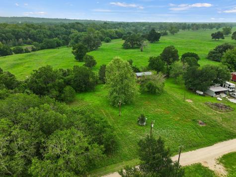 429 Hidden Shores Lp Road Smithville TX 78957