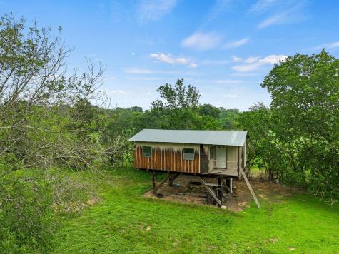 429 Hidden Shores Lp Road Smithville TX 78957
