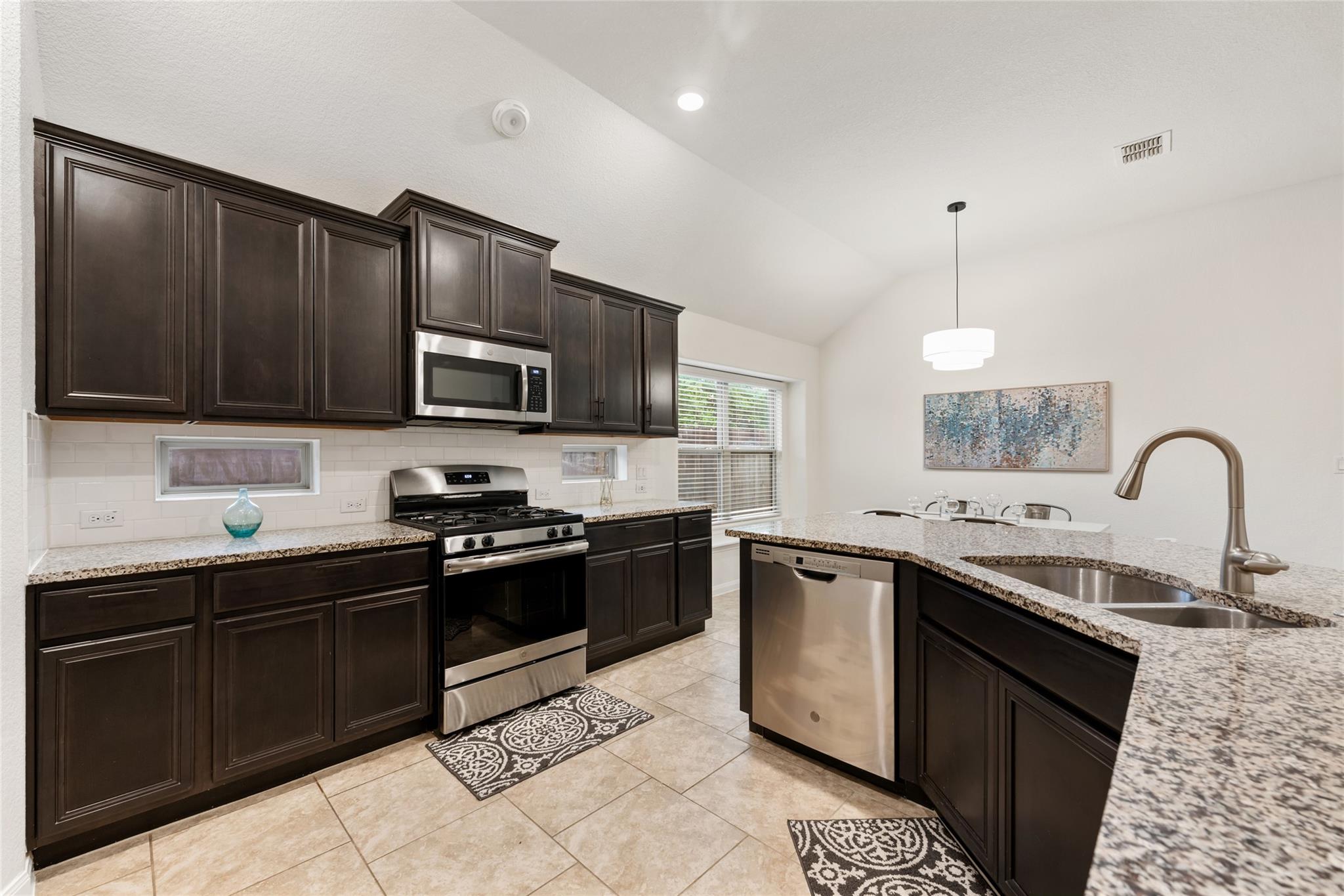 615 Linares Lane Austin TX 78748