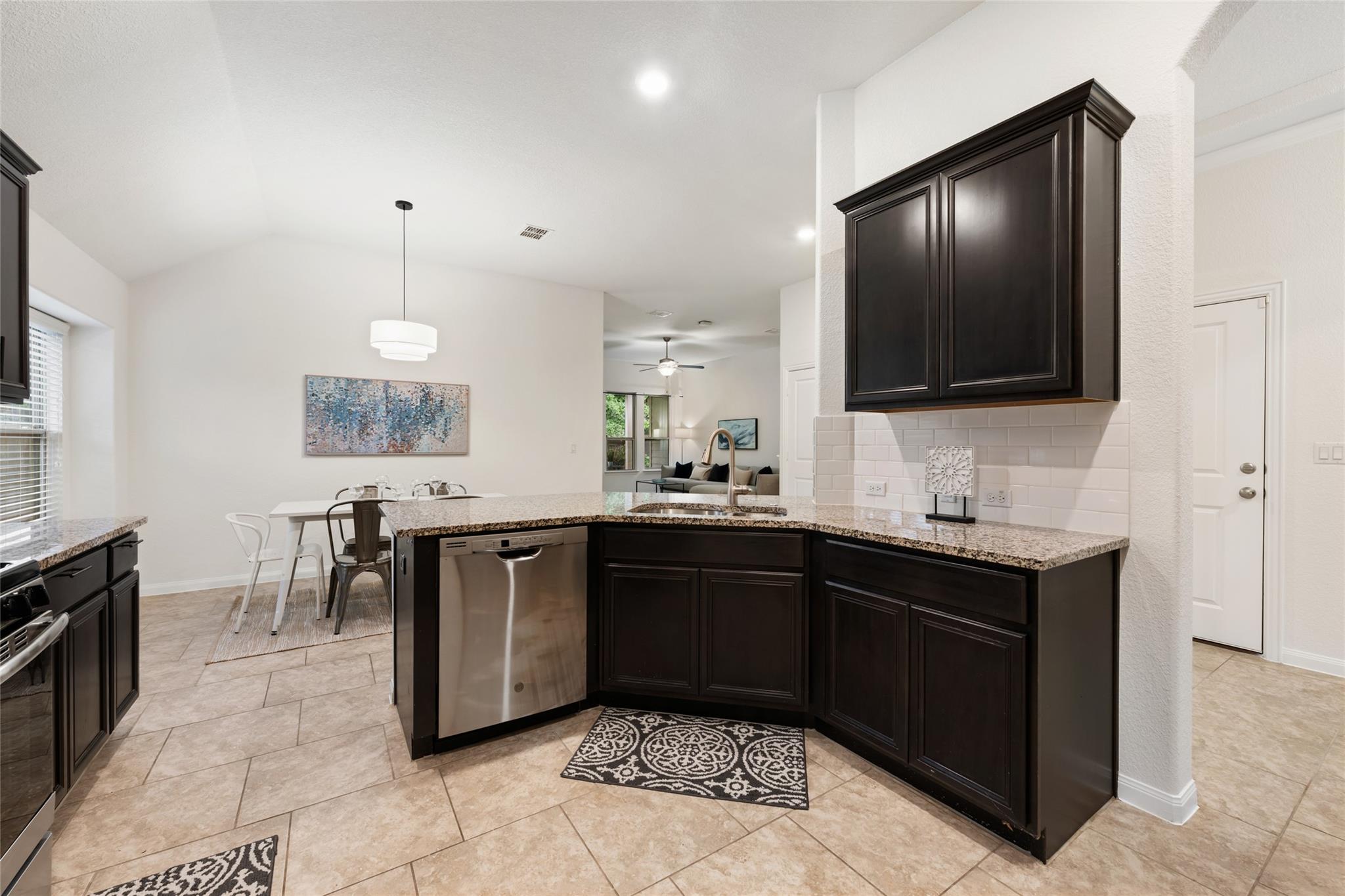 615 Linares Lane Austin TX 78748