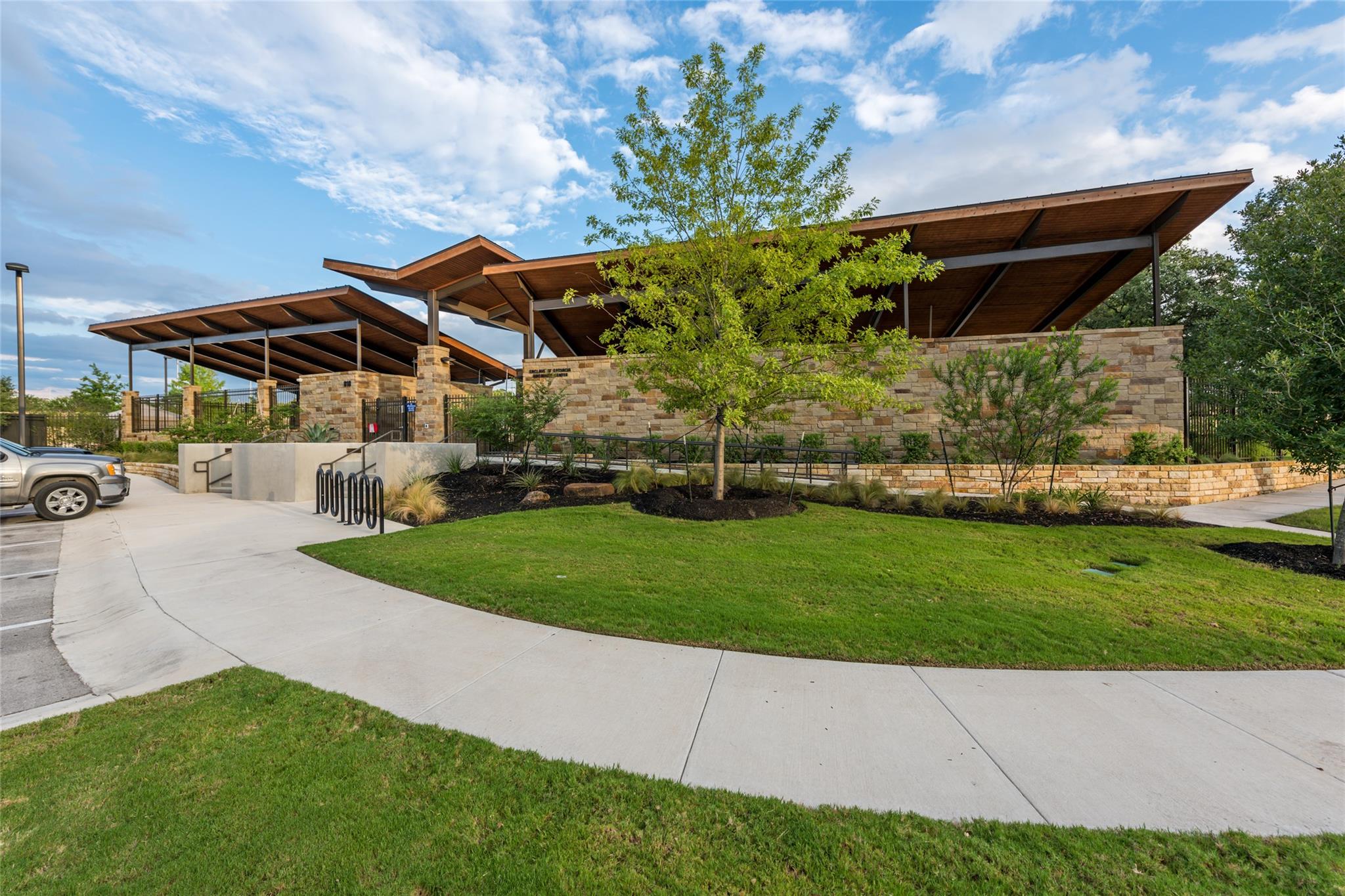 615 Linares Lane Austin TX 78748