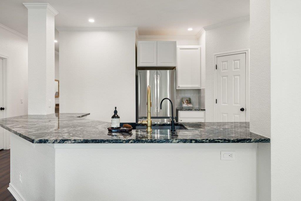 2720 Cascade Falls Drive Austin TX 78738