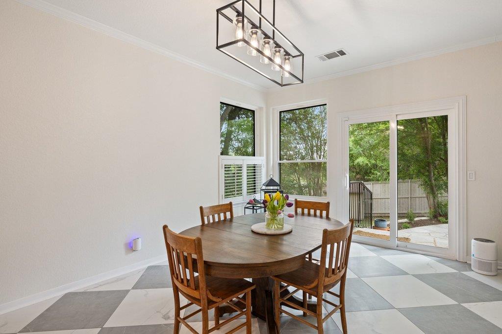 2720 Cascade Falls Drive Austin TX 78738