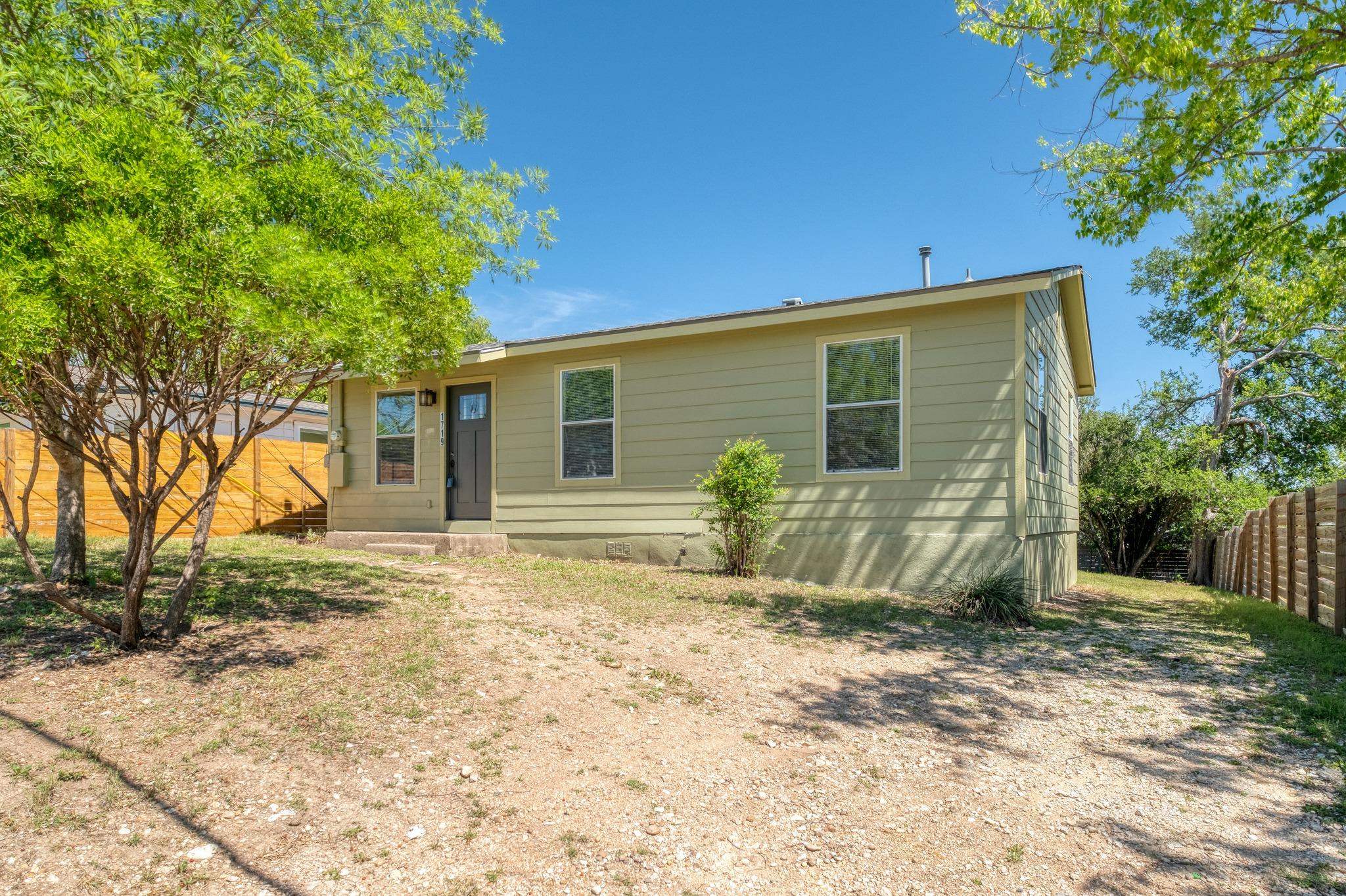 1719 Adina Street Austin TX 78721