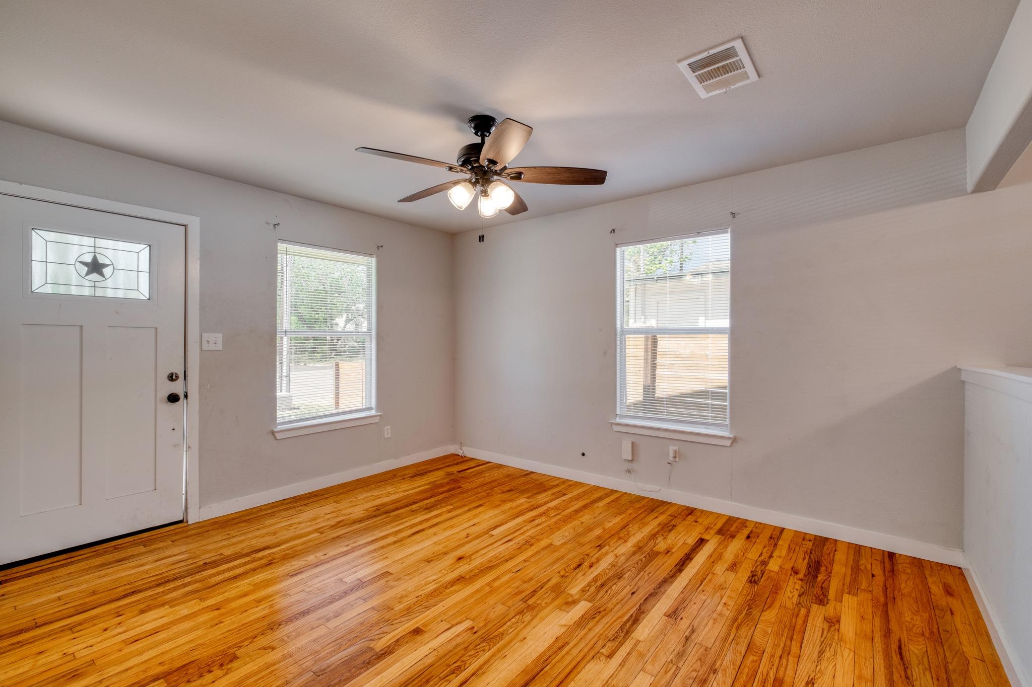 1719 Adina Street Austin TX 78721