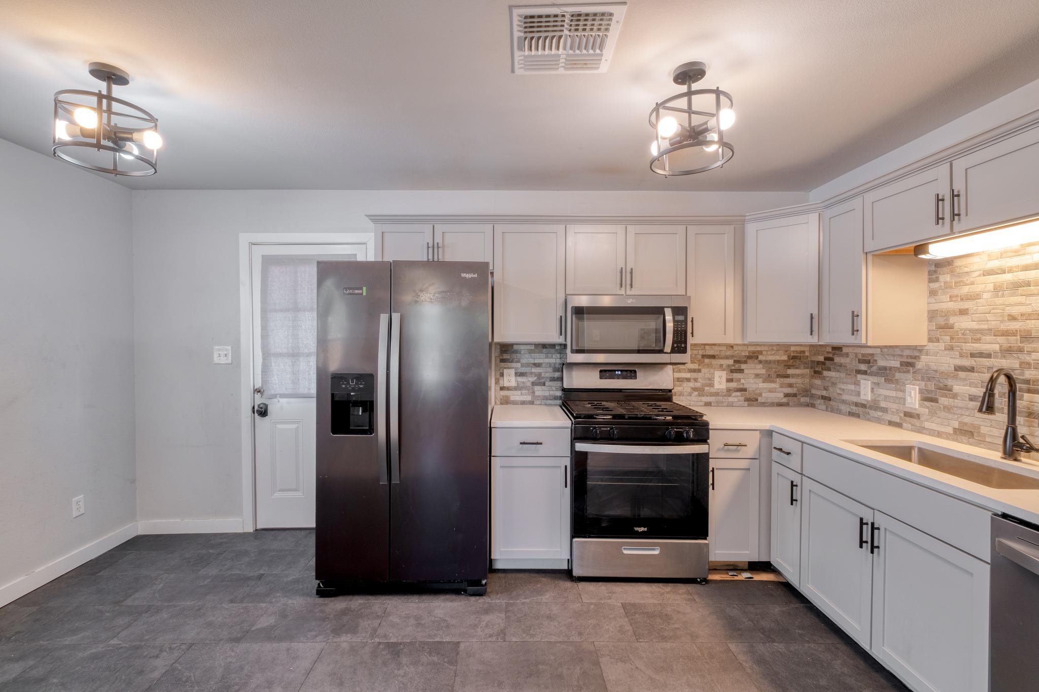 1719 Adina Street Austin TX 78721