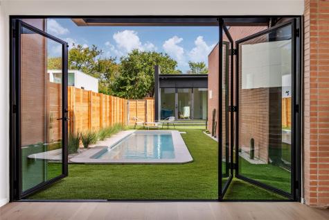 2112 Lawnmont Avenue Austin TX 78756