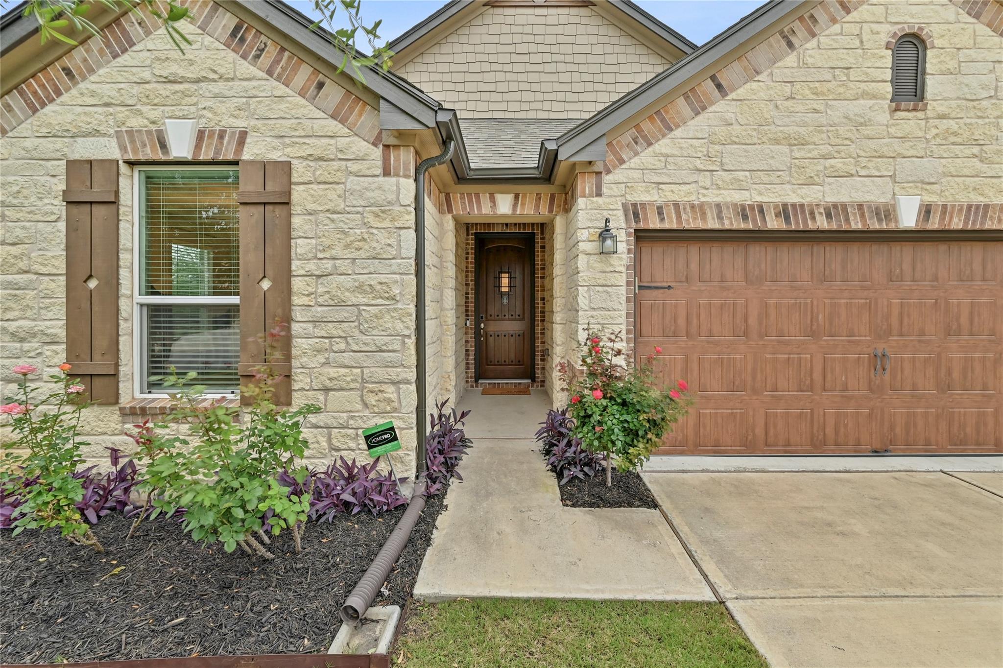 1724 Stinnett Drive Leander TX 78641