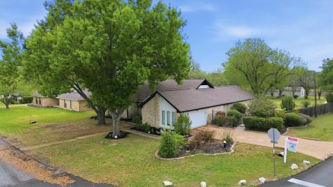 201 Towhee Drive Buda TX 78610
